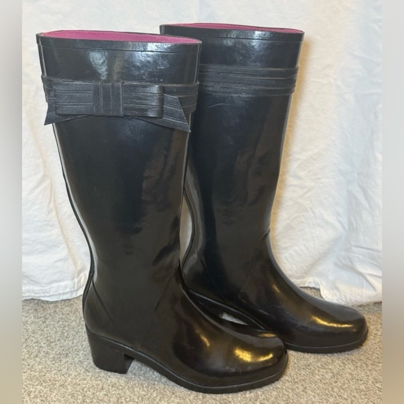 Kate Spade Women's Sz 9 Randi Black Gloss Rubber Heeled Knee High Rain Boots - Picture 2 of 11